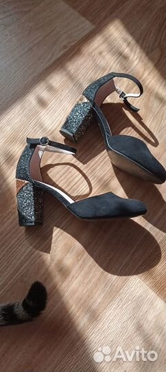 Праздничные туфли от La Redoute, 38 размер