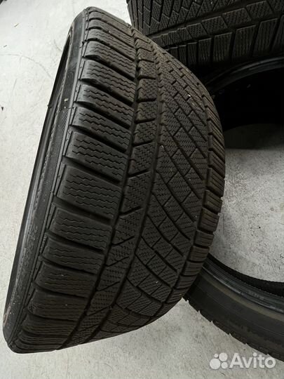 Continental ContiWinterContact TS 830 P 245/35 R19 и 265/35 R19