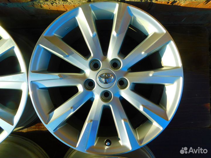 Оригинал литья R18, «Toyota»; 5/114,3