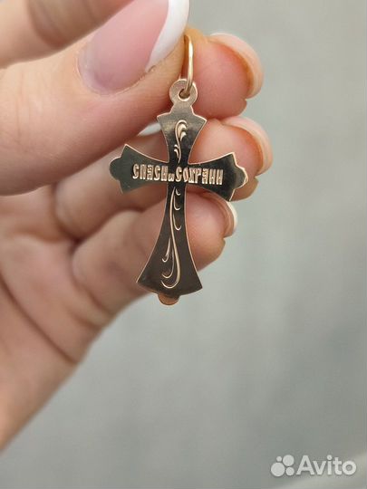 Золотой крест 585