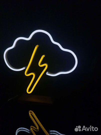 Неоновый светильник
