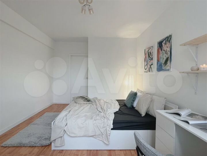 Комната 15 м² в 4-к., 2/18 эт.