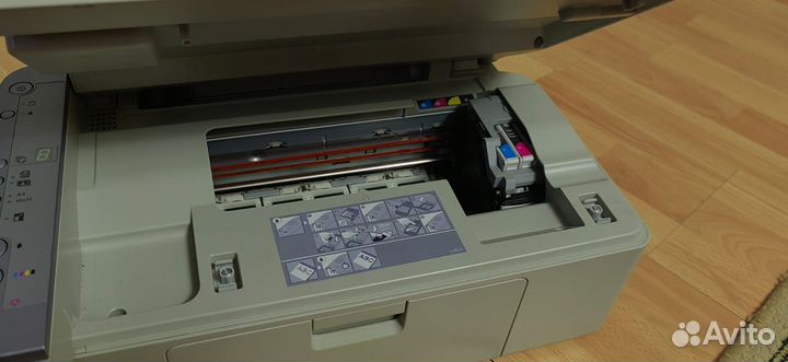 Цветной струйный принтер epson