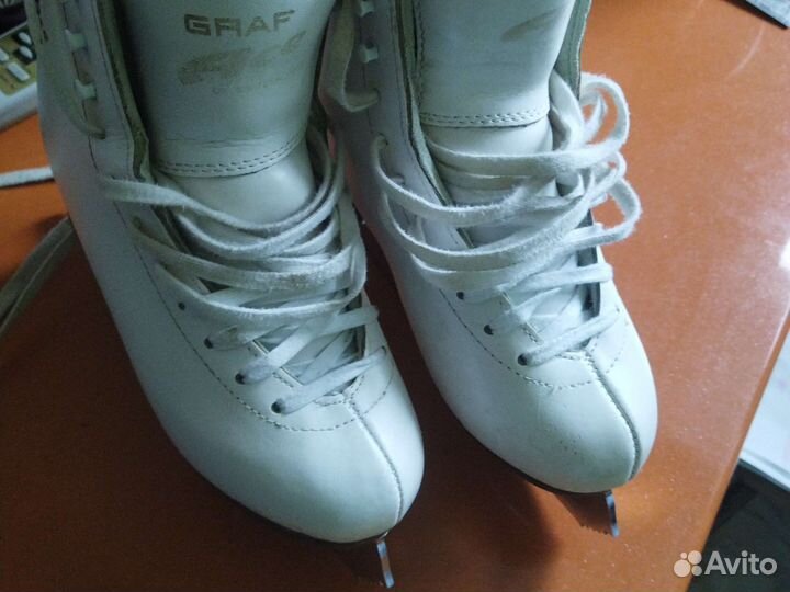 Коньки фигурные детские профессиональные 35р