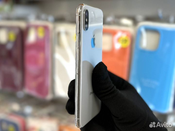 iPhone X, 64 ГБ
