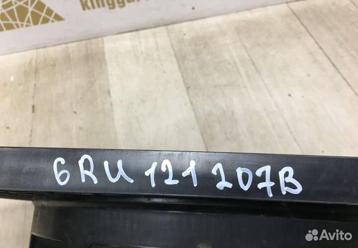 Диффузор вентилятора Skoda Rapid 1.4 OEM 6RU121207