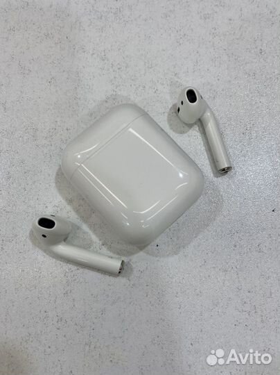 Беспроводные наушники apple airpods 1