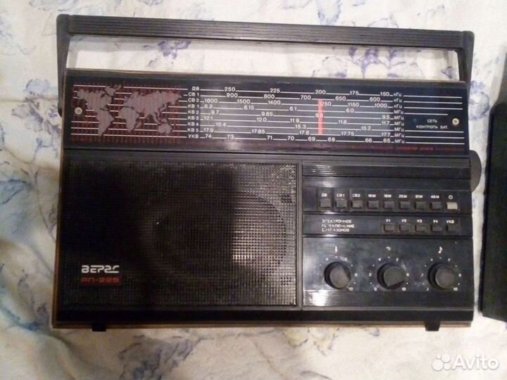 Радиоприемник VEF-206 СССР