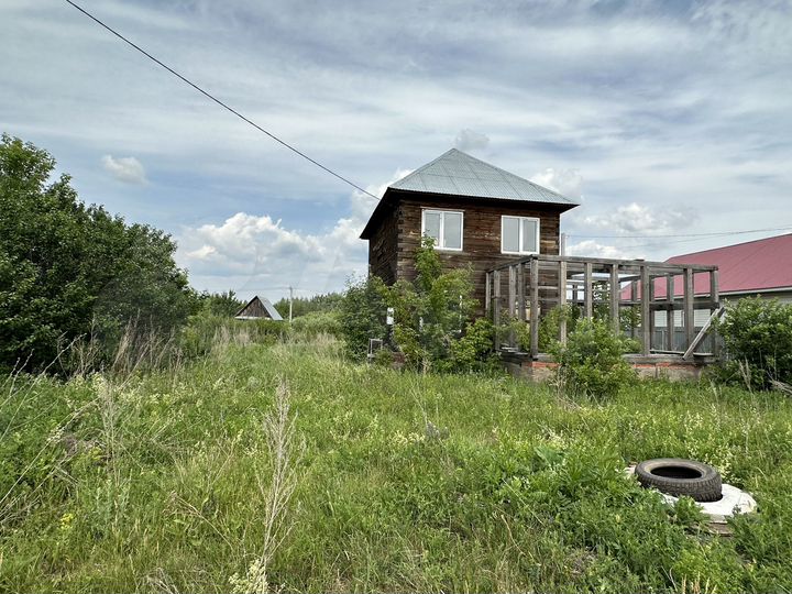 Дом 80 м² на участке 12 сот.