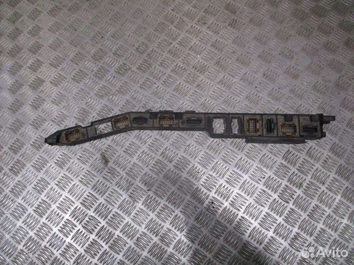 Кронштейн торпедо MAN 81617016319