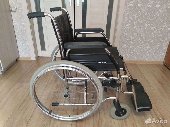 Коляска инвалидная