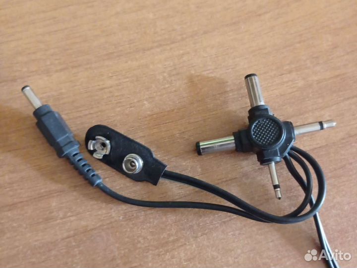 Адаптер/блок питания robiton PC1000