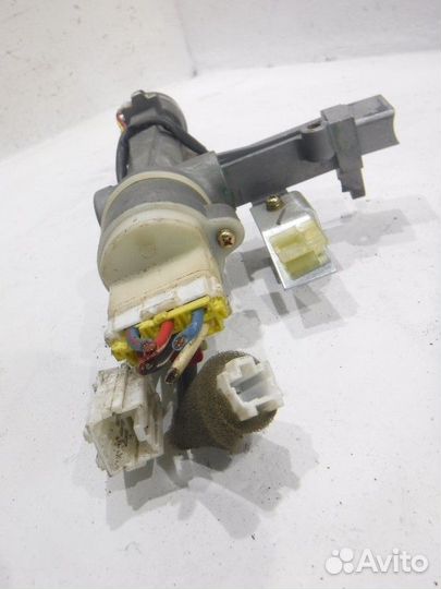 Замок зажигания Санг Йонг