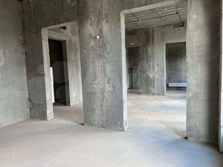 96 м² с витринами