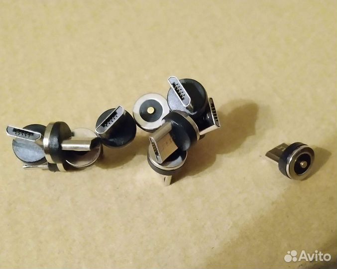 Магнитный коннектор для магнитного кабеля телефона