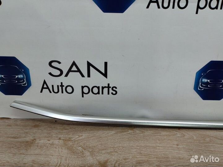 Рамка стекла двери передняя левая Bmw X5 E70