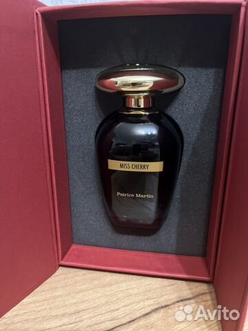 Парфюм оригинал делюсь