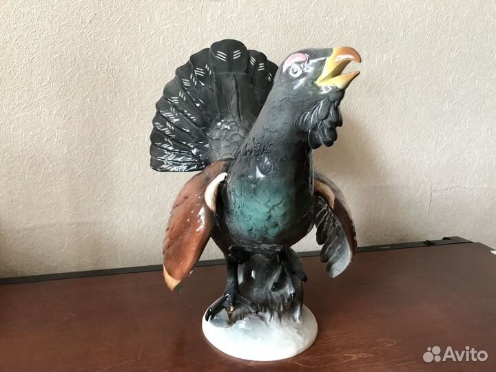 Фарфоровые статуэтки