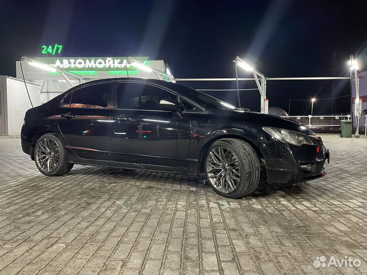 Honda Civic 1.8 МТ, 2009, 290 000 км