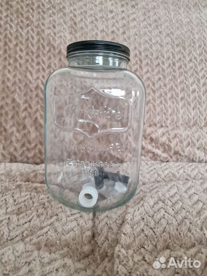 Банка стеклянная 5л с краником новая