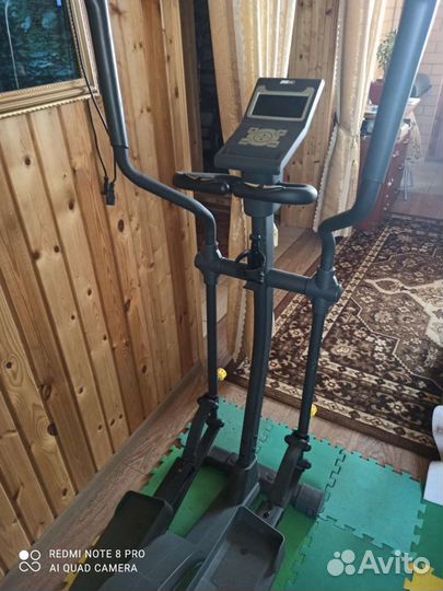 Эллиптический тренажер Торнео