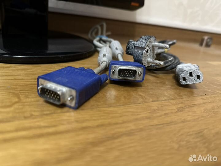 Монитор asus VH196D