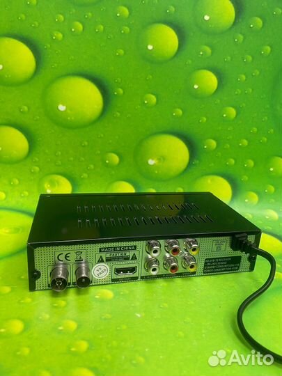 Тв-приставка T8000