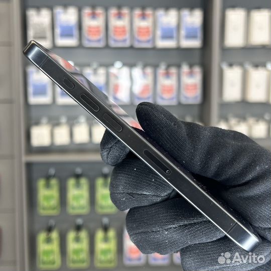 iPhone 15 Pro, 256 ГБ