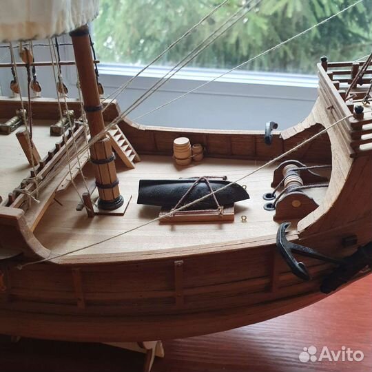Модель корабля