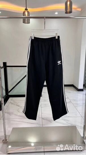 Balenciaga adidas штаны