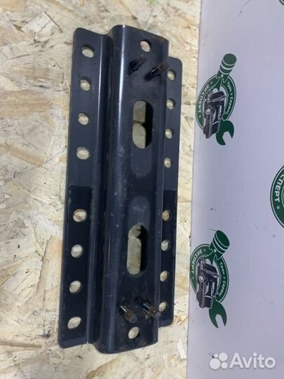 Кронштейн Mercedes Actros