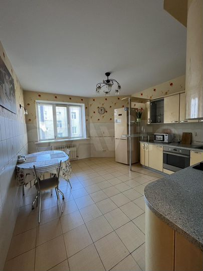 1-к. квартира, 62,5 м², 3/9 эт.