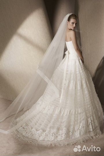 Свадебное платье 42 44 бу San Patrick