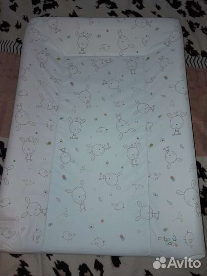 Пеленальная доска на кроватку