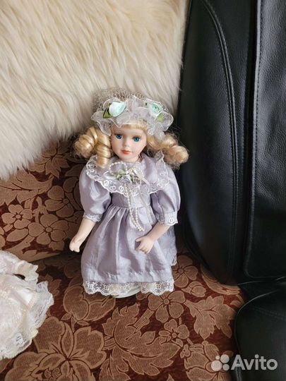 Фарфоровые три куклы