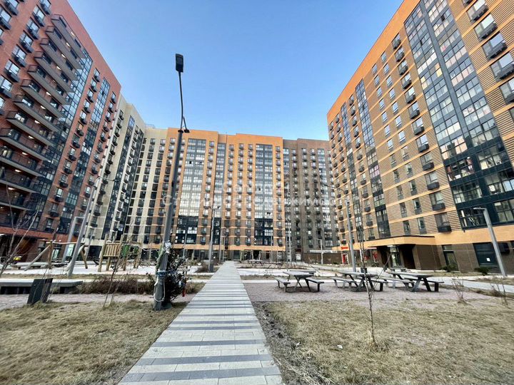 2-к. квартира, 58,2 м², 5/14 эт.