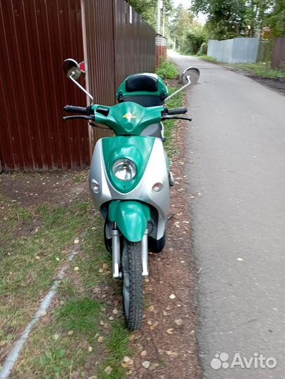 Скутер Stels Alpha Benelli