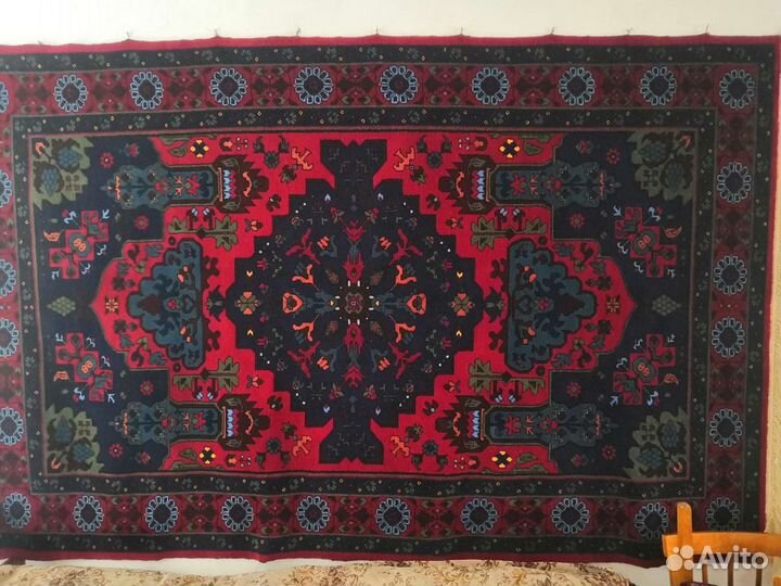 Ковер ручной работы