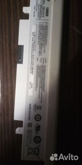 Батарея длят нетбука