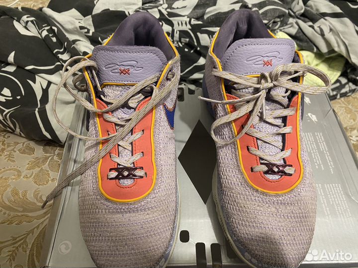 Баскетбольные кроссовки nike lebron 20