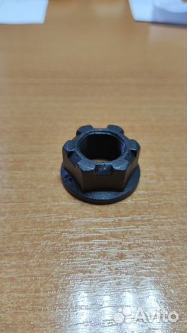 Гайка переднего привода Mopar