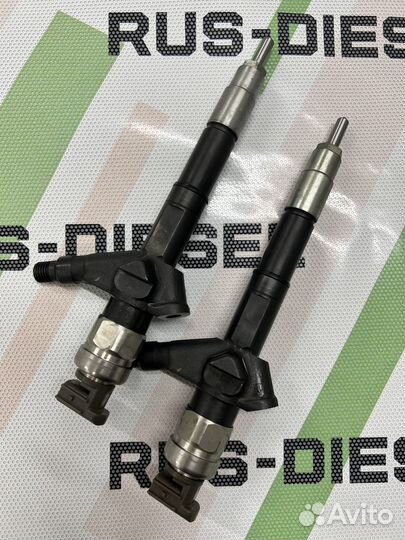 Форсунка Nissan Pathfinder 16600EB30В 2.5 L