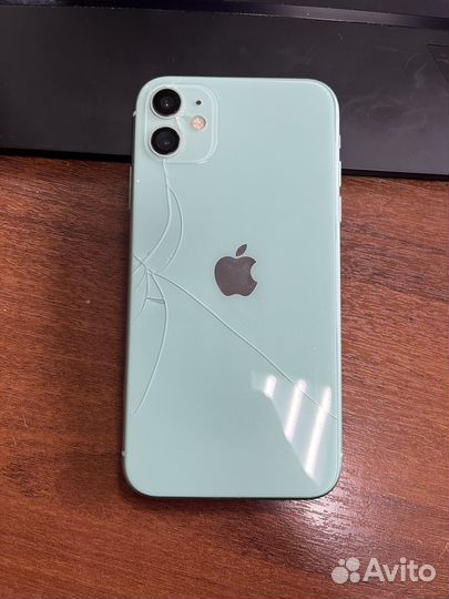 iPhone 11, 128 ГБ