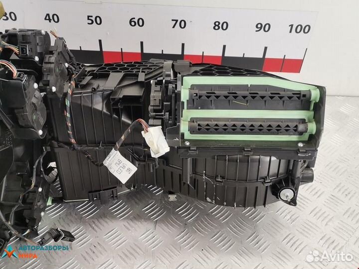 Отопитель в сборе (печка) BMW 3 F30/F31/F34 2012