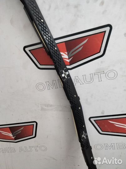 Шторка безопасности левая Мерседес W221