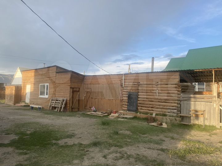 Дом 90 м² на участке 12 га