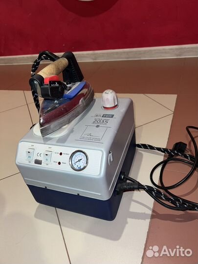 Утюг с парогенератором