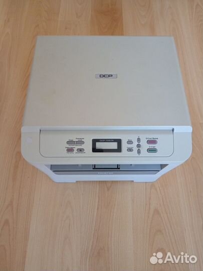 Мфу Brother DCP-7057R(принтер, копир, сканер)
