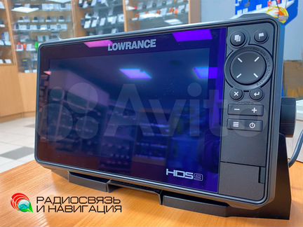 Эхолот-картплоттер Lowrance HDS 9 Live +лоция