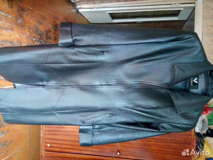 Кожаный плащ